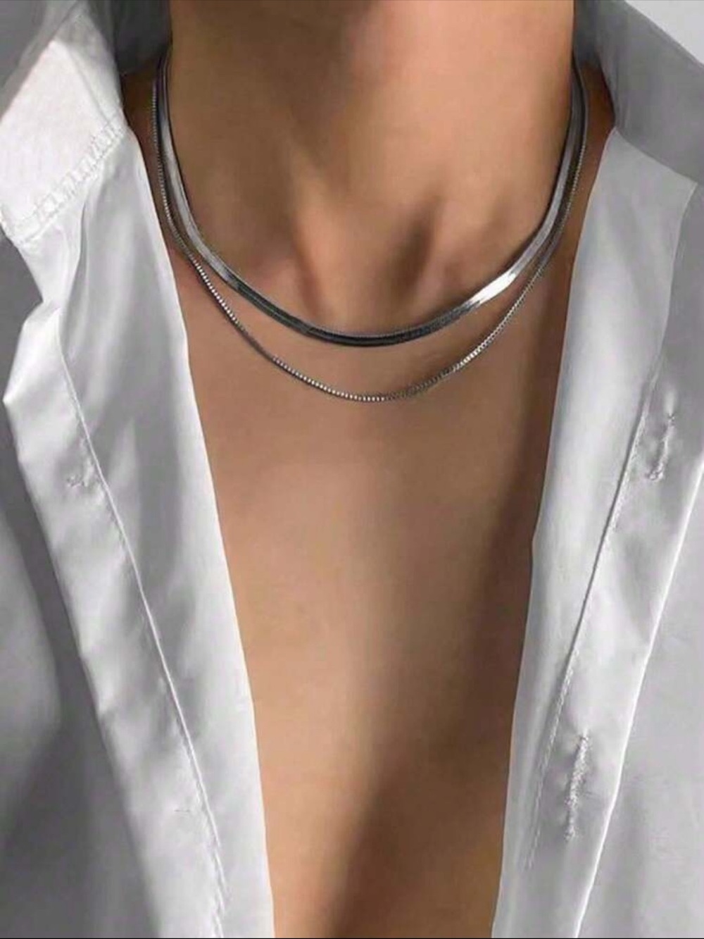 Silver layered necklace